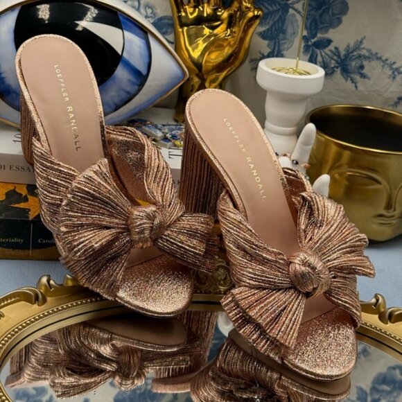 🆕 LOEFFLER RANDALL 🧿 NWOB Penny Metallic Rose Gold Pleated Bow Mule Heel, Sz 7 - Picture 4 of 14